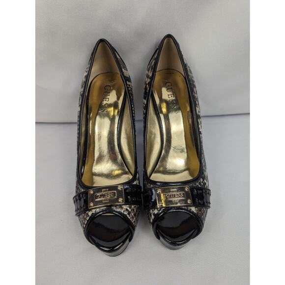 Guess Stiletto Black and Cream Snake Skin Peep Toe Heel Pump Size 8.5 - Picture 1 of 9